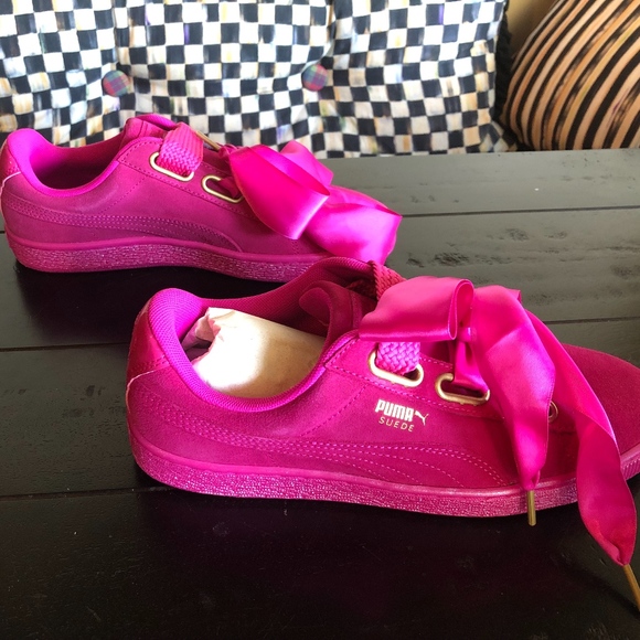 hot pink puma suede